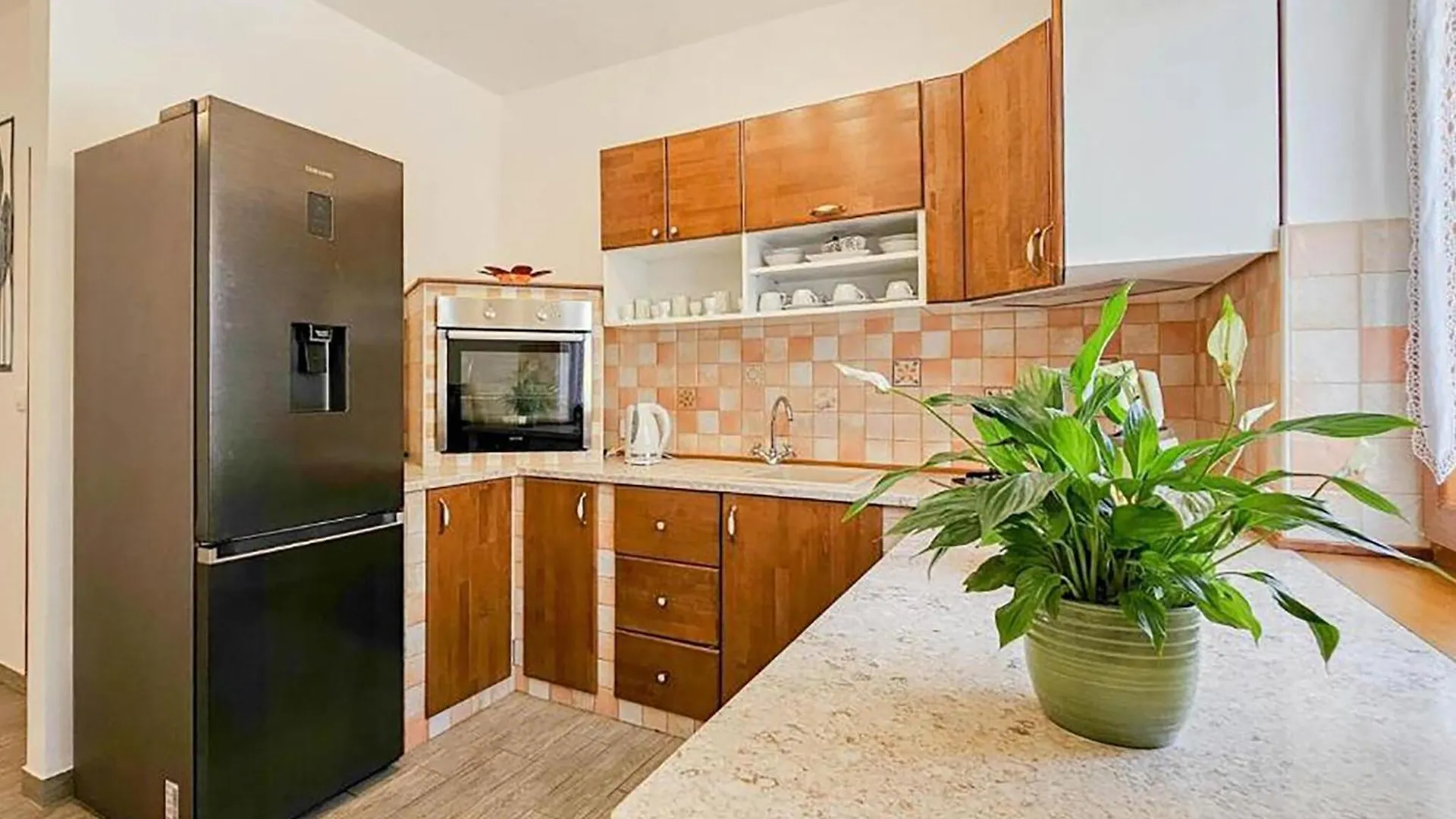 Stunning Home In Novigrad With Wifi Buzinija 0*,